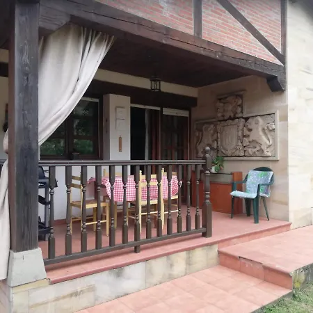 Holiday home Valle De Cabuérniga: Pet-friendly Family Retreat *