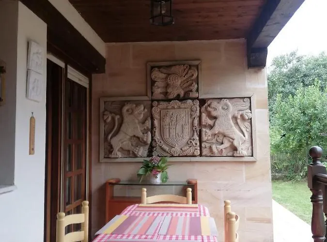 Acogedor De Tres En El Valle De Cabuerniga, Ideal Familias Grupos Y Mascotas Somos Pet Friendly, Minima Dos Noches * Lamina